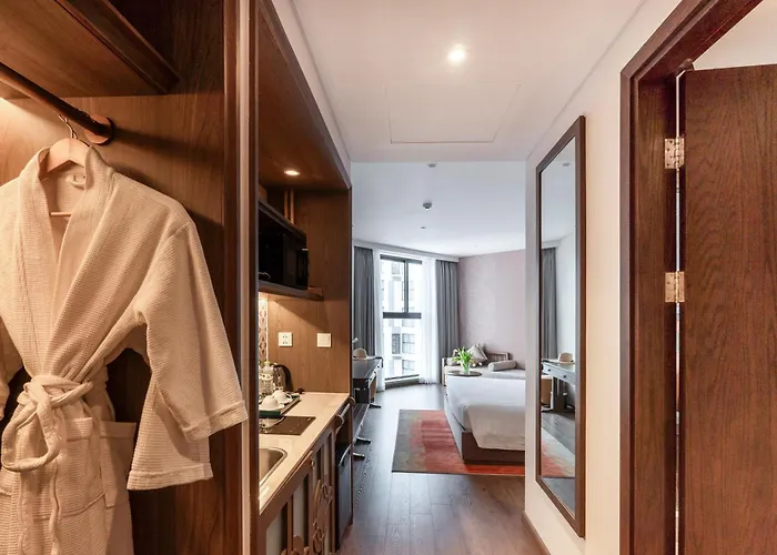 Mandala Oceanfront Driftwood 5*