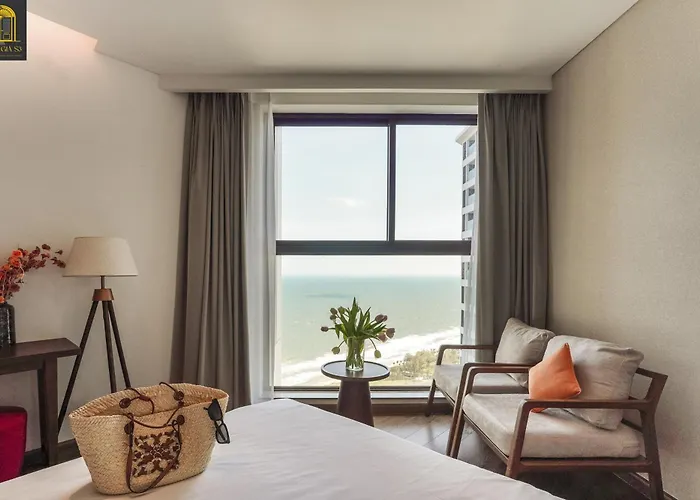 Mandala Oceanfront Driftwood Khách sạn